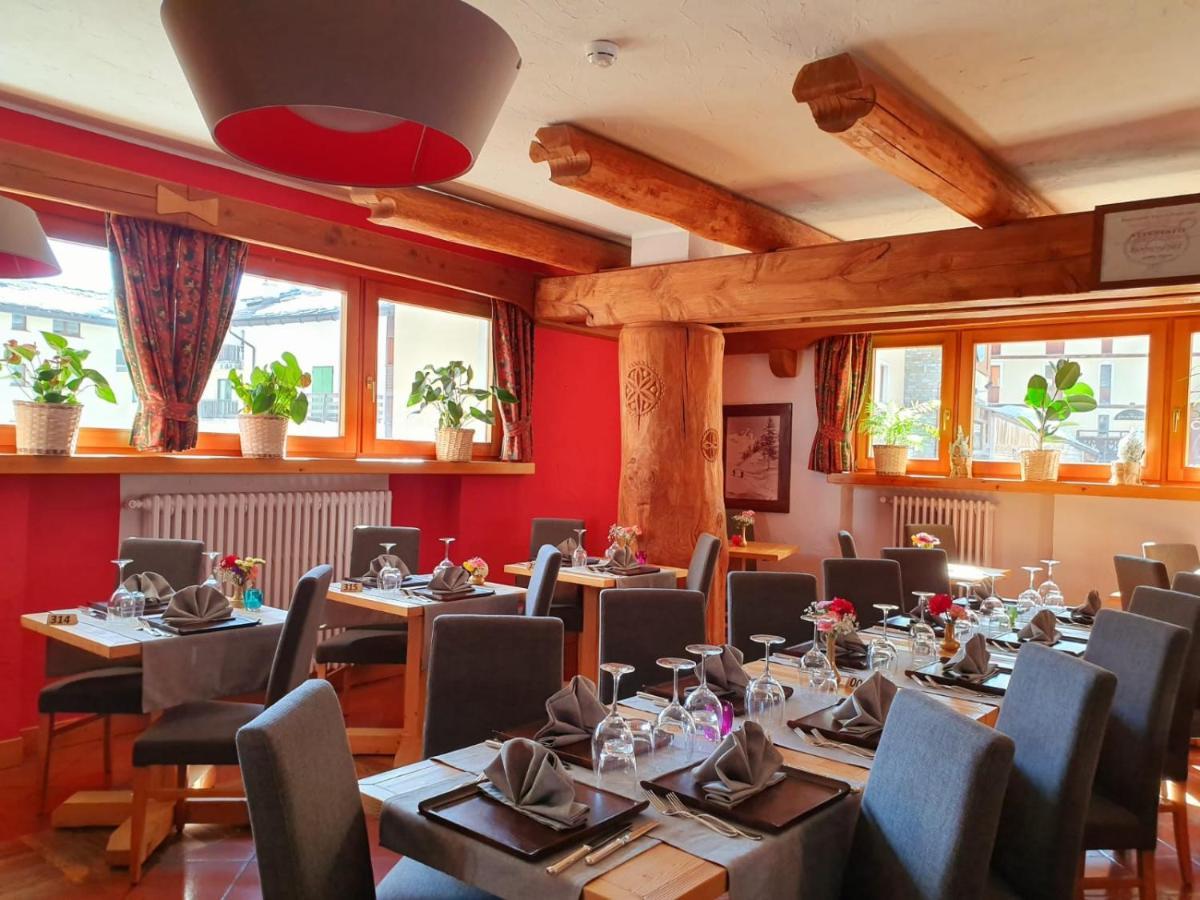 Hotel Lyskamm Breuil-Cervinia Eksteriør bilde